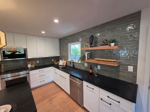 Tiny photo for 8102 Burrell DR, Austin, TX 78757 (MLS # 5543063)