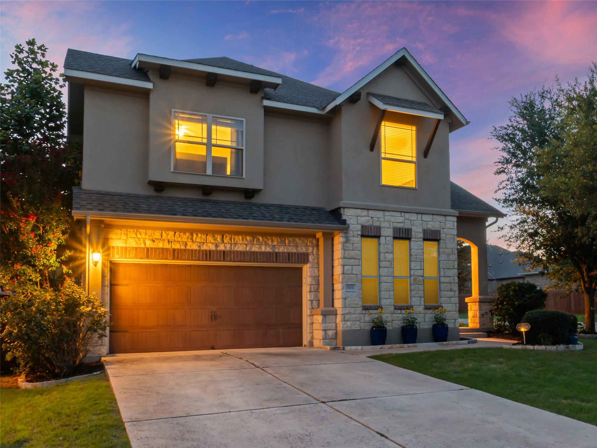 1101 Feather Reed DR