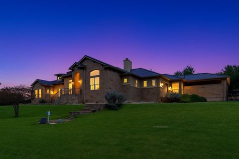 109 Ranchers Club LN Driftwood TX 78619