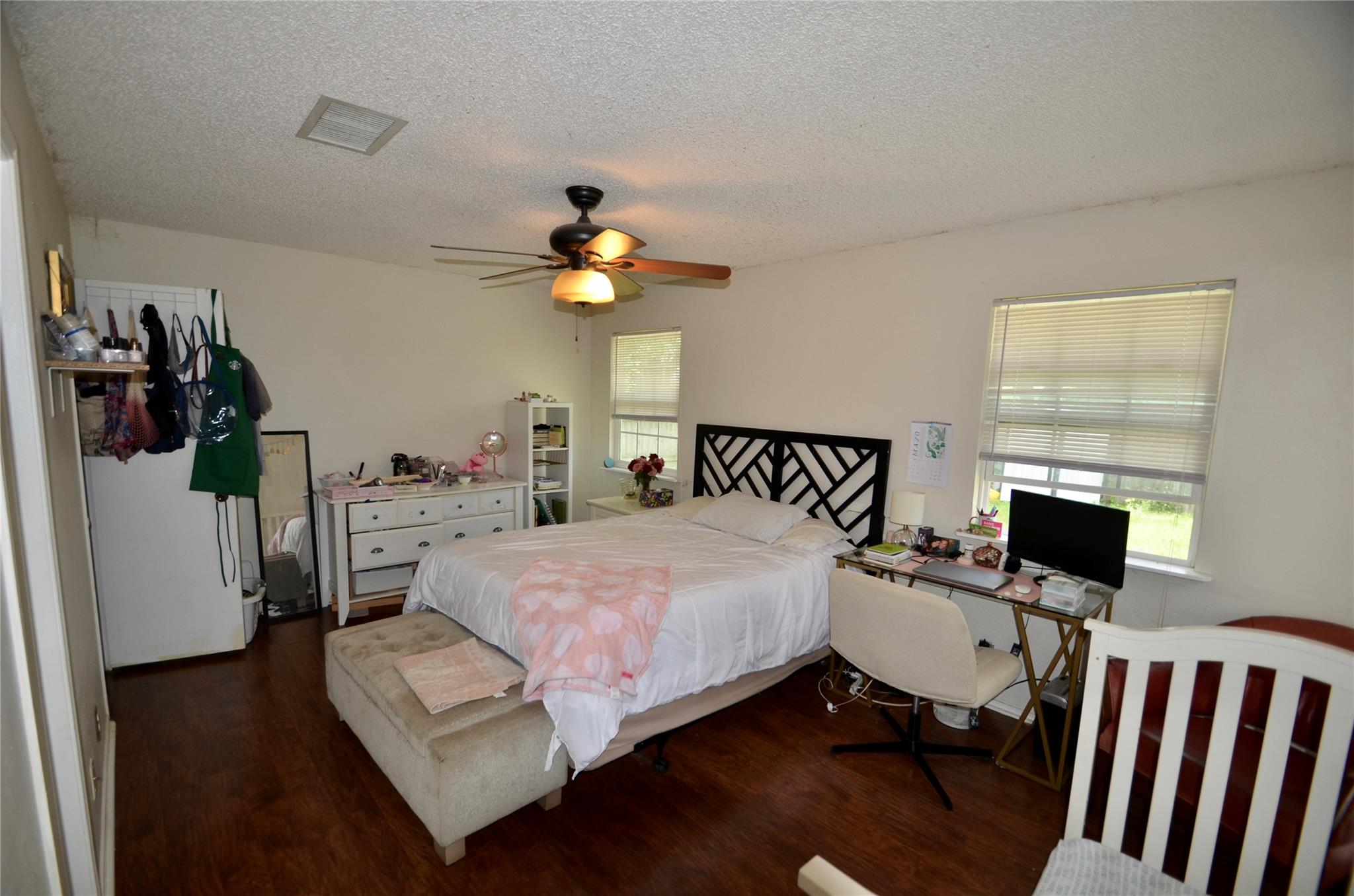 1609 Greening WAY