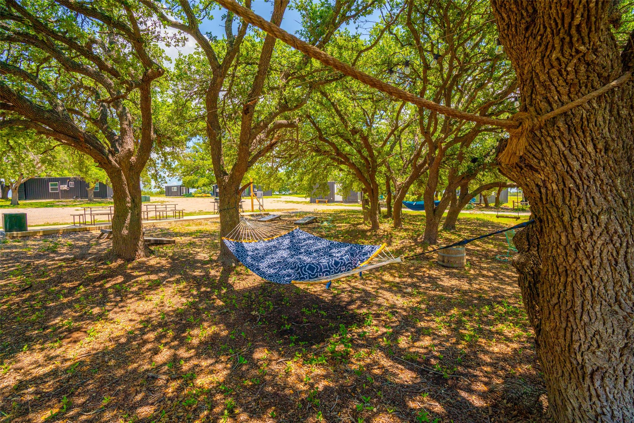 8502 E Us 290
