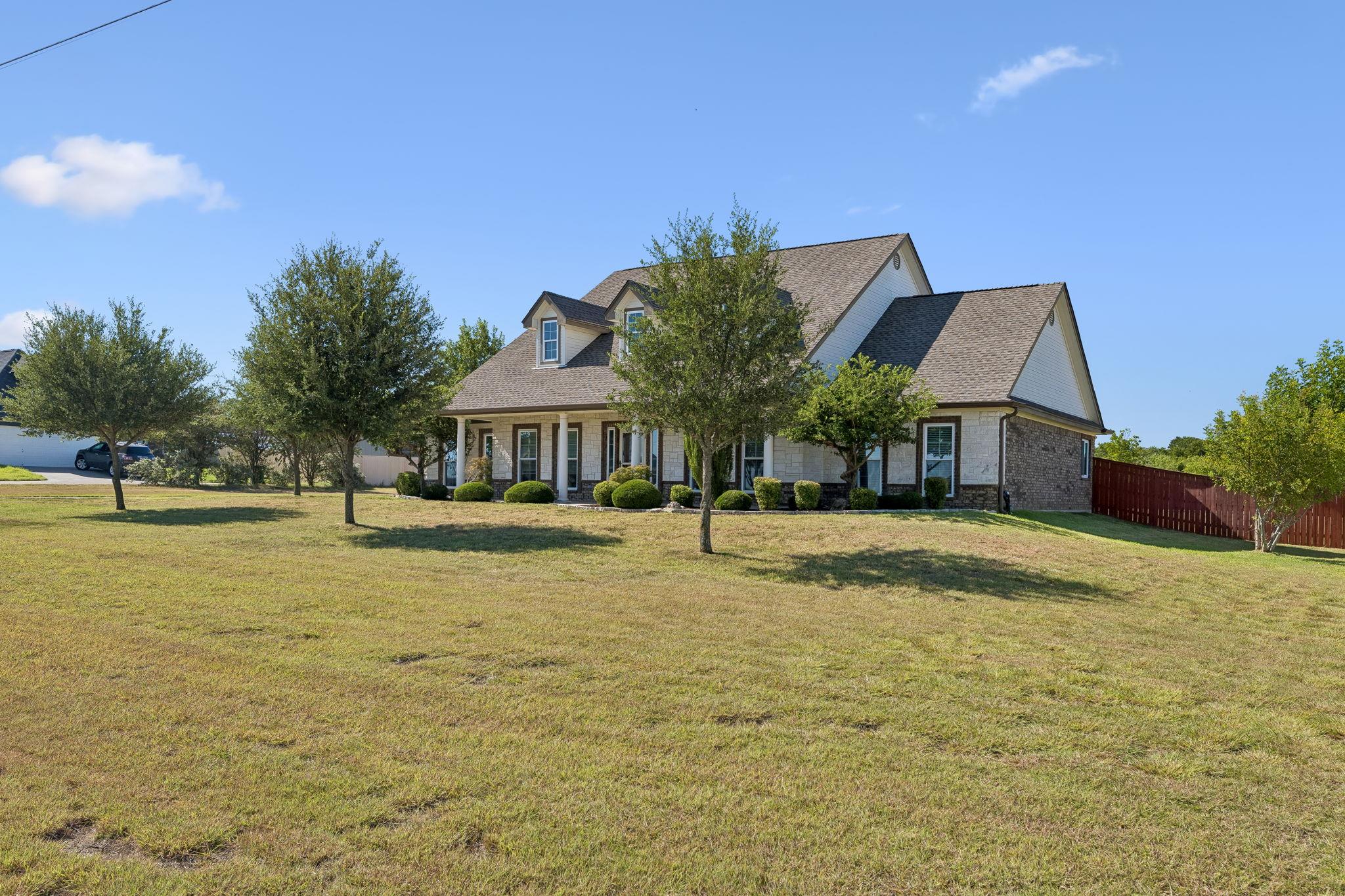 113 Coleton DR