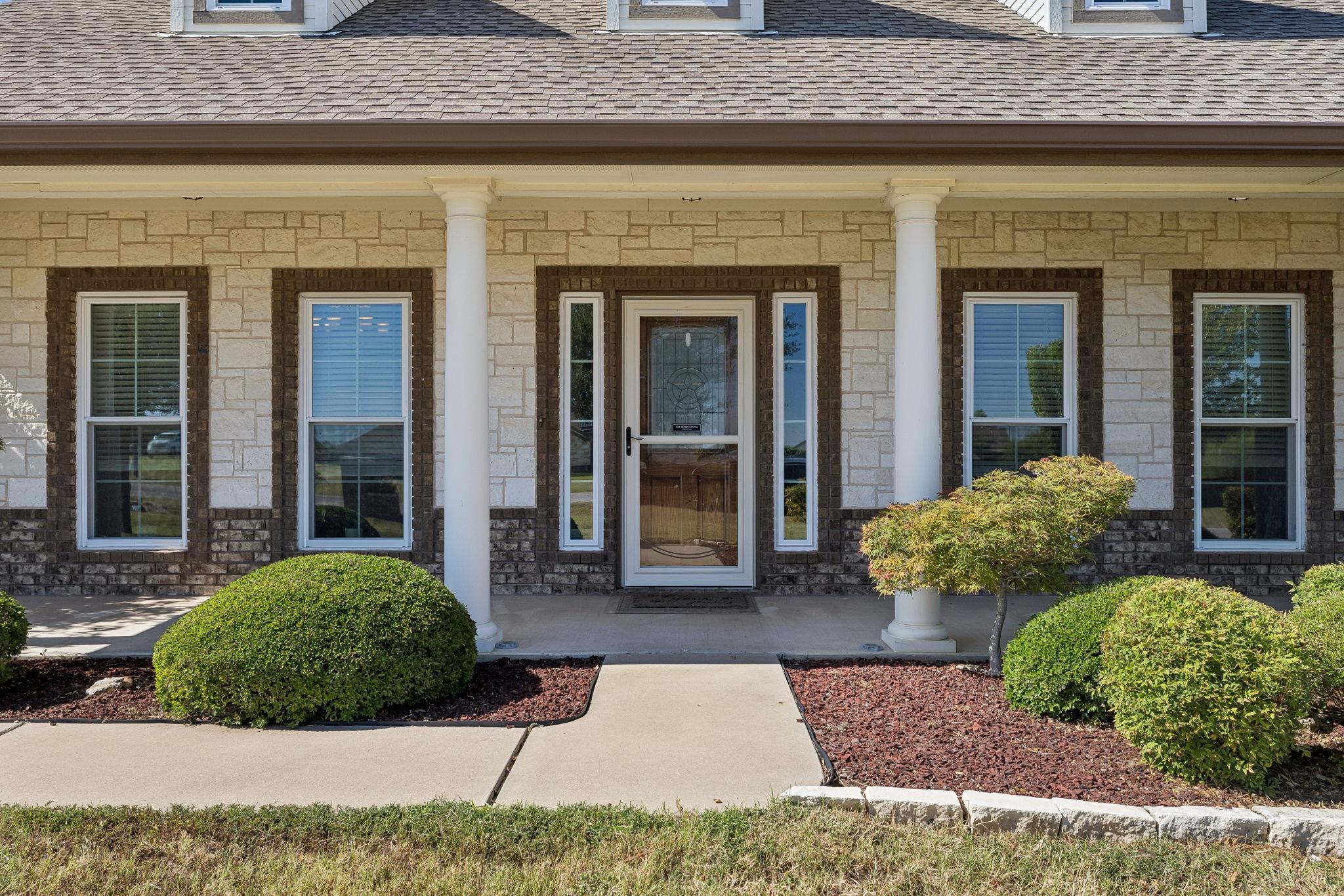 113 Coleton DR