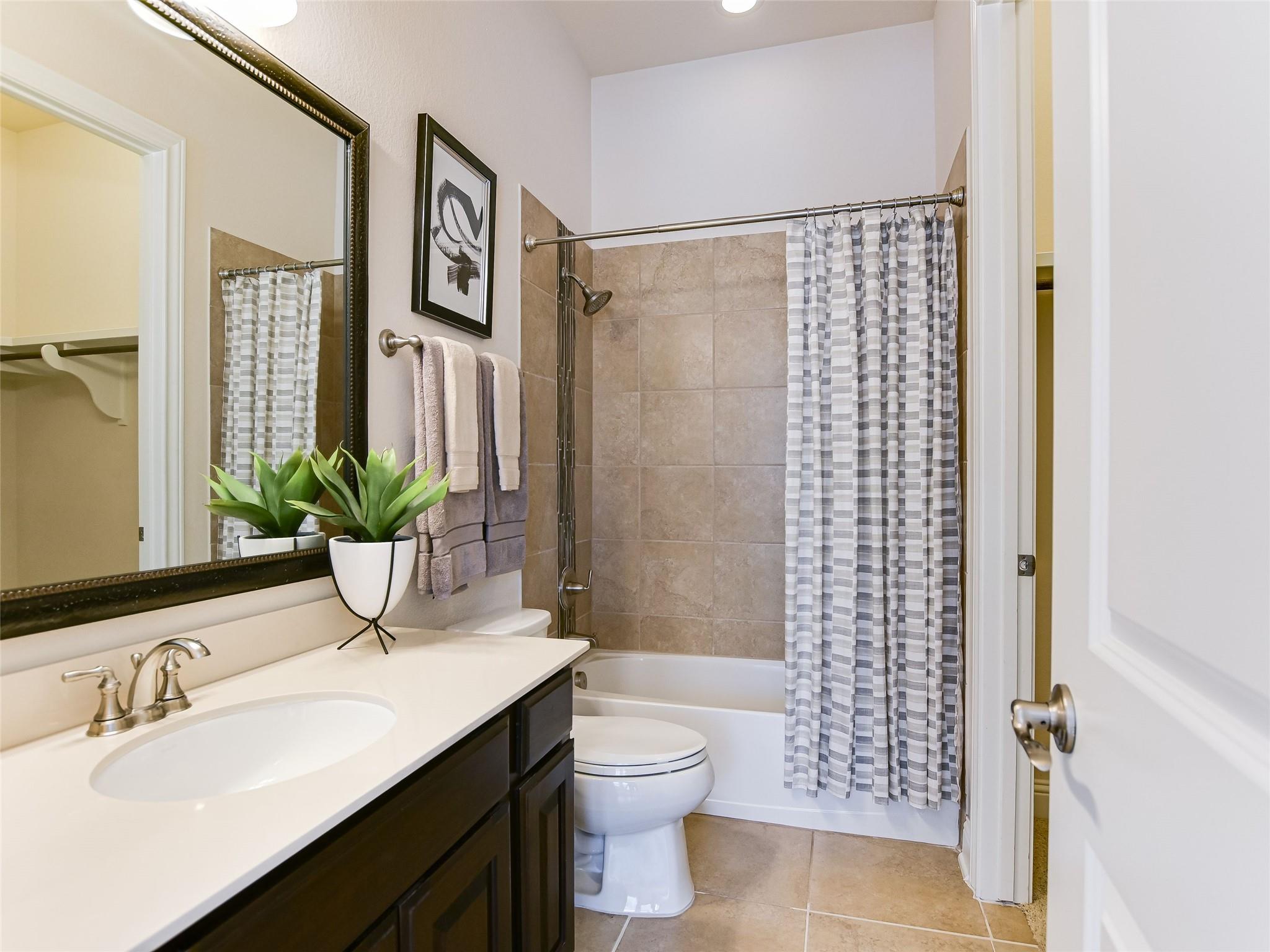 2657 Montebelluna PL