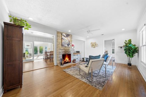 Tiny photo for 811 E 45th ST, Austin, TX 78751 (MLS # 8530696)