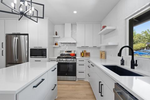 Tiny photo for 903 Cardiff DR, Austin, TX 78745 (MLS # 9975589)