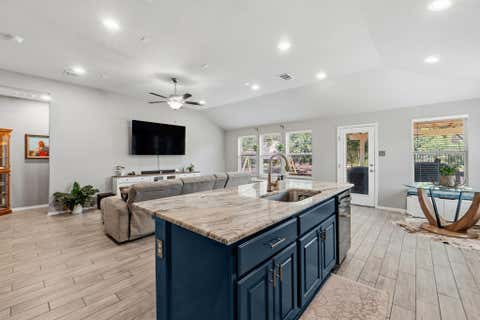 Tiny photo for 20808 Highland Lake DR, Lago Vista, TX 78645 (MLS # 4465863)
