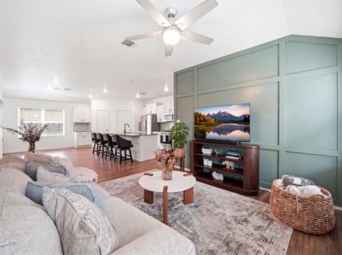 Photo of 21412 Wilmiller LN, Pflugerville, TX 78660 (MLS # 6673475)
