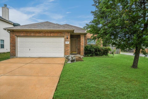 Photo of 129 Almquist ST, Hutto, TX 78634 (MLS # 6918155)