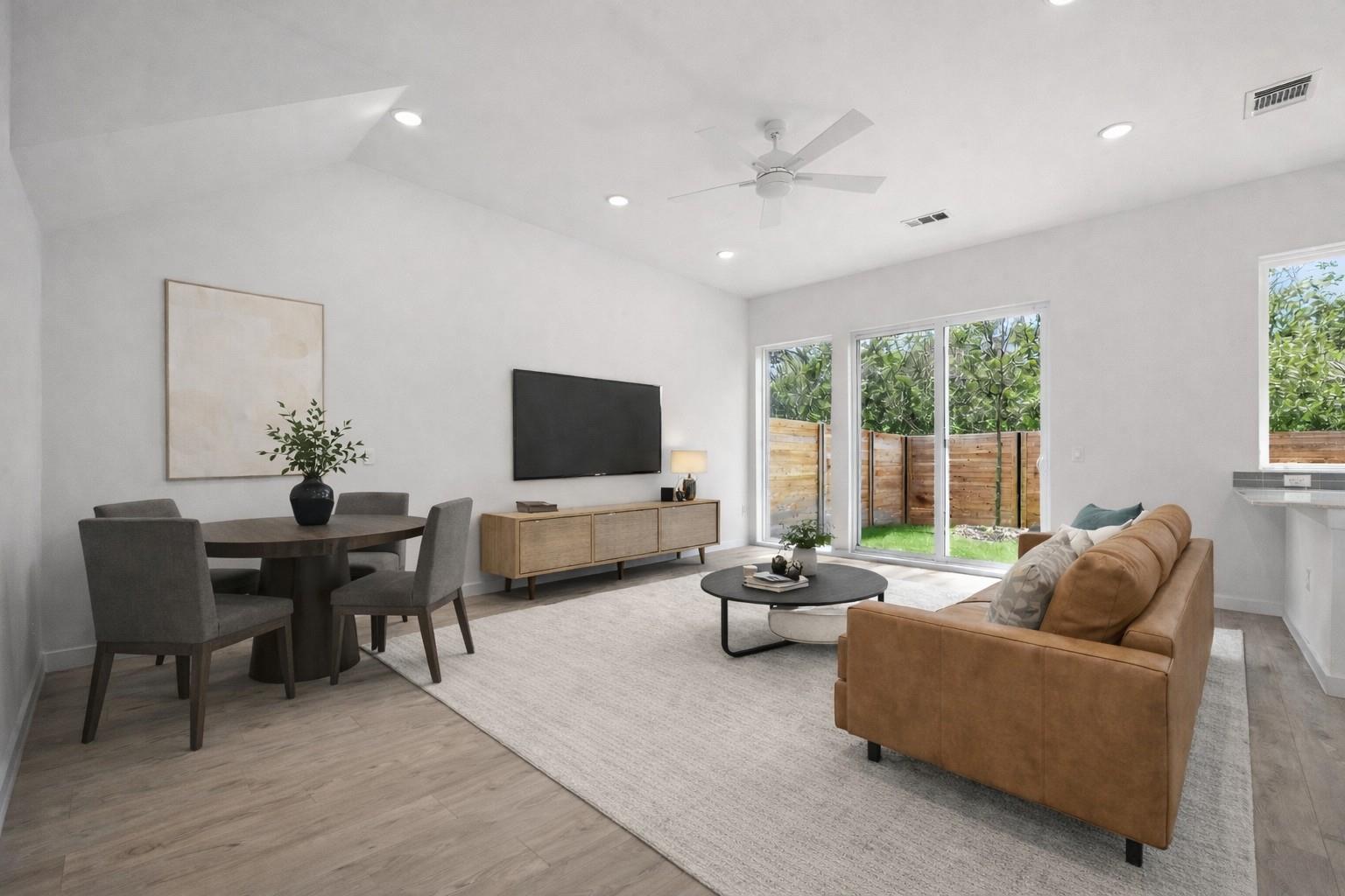 2000 Riverside Farms RD 18101