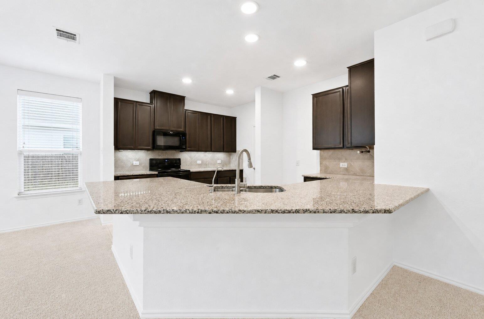 160 Phillips DR