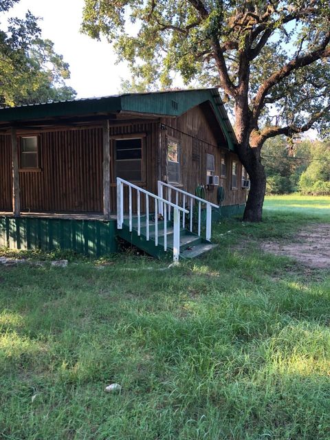 A home in La Grange