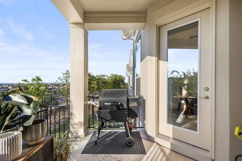 Tiny photo for 427 Cartwheel BND #92, Austin, TX 78738 (MLS # 1645278)
