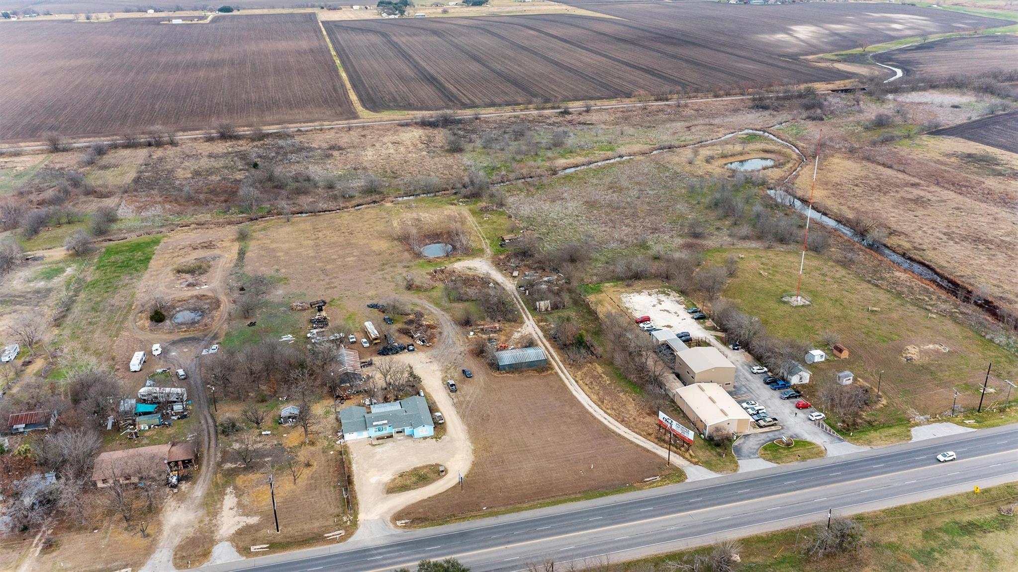 3101 S Hwy 95