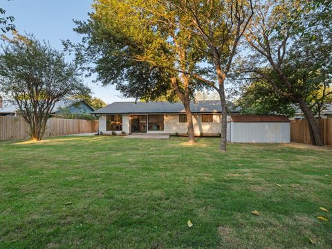 Tiny photo for 2305 Laramie TRL, Austin, TX 78745 (MLS # 6575497)