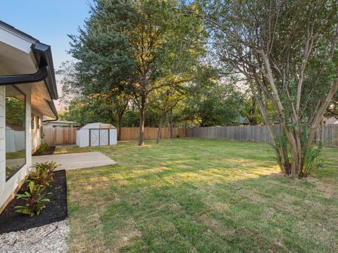 Tiny photo for 2305 Laramie TRL, Austin, TX 78745 (MLS # 6575497)