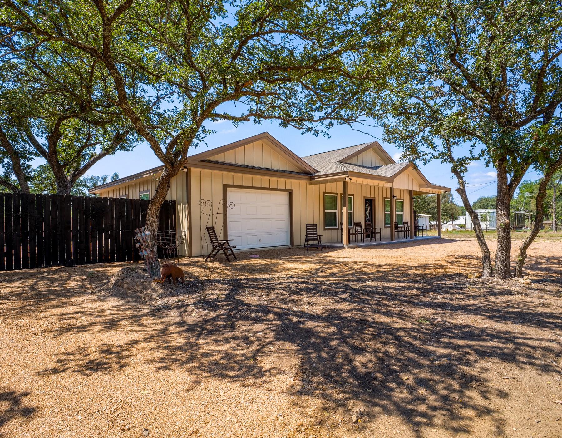 1006 Garfield DR