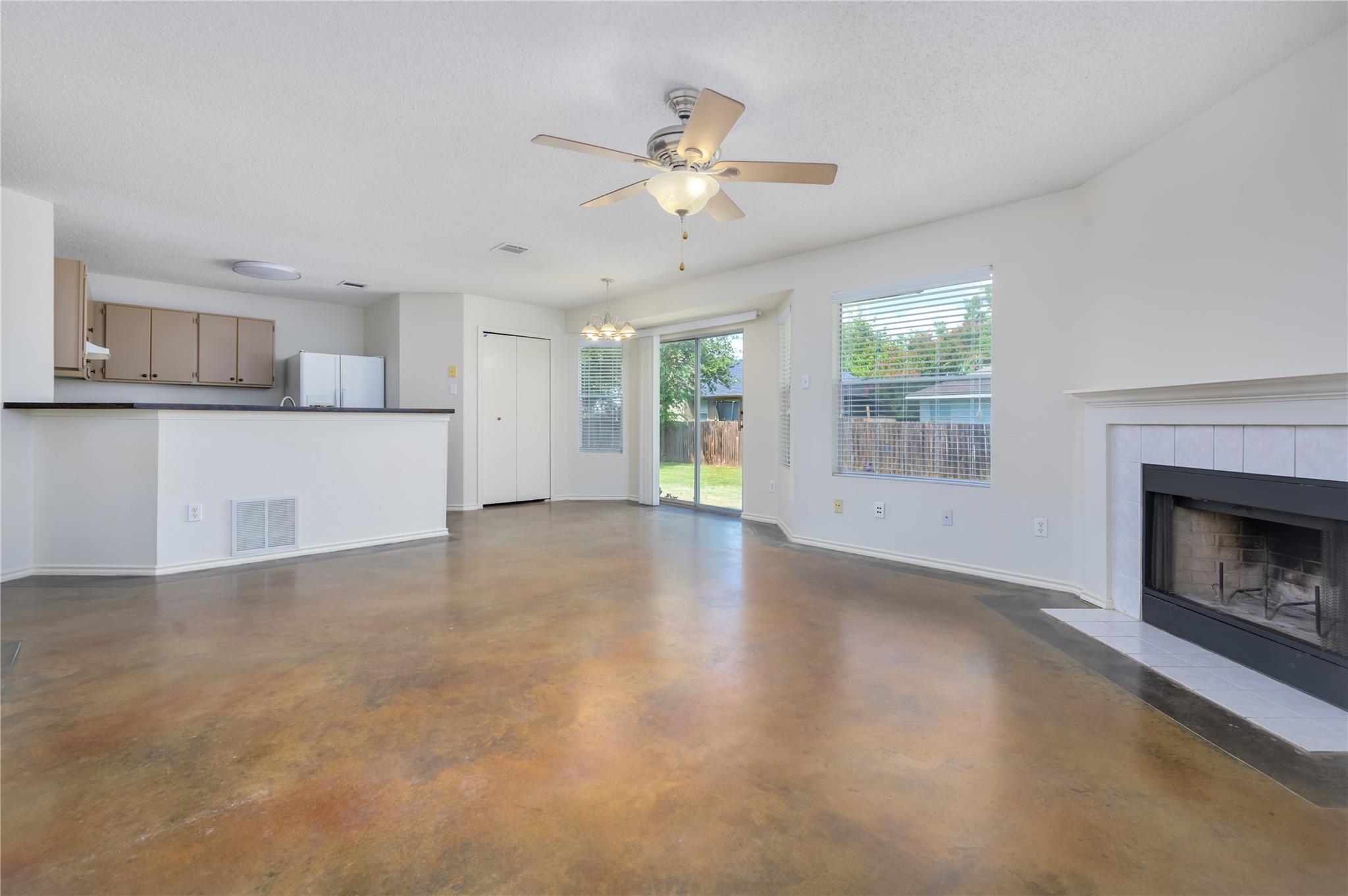 1618 Prairie Star LN