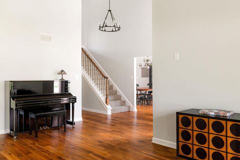 Tiny photo for 10601 Spicewood PKWY, Austin, TX 78750 (MLS # 3242262)