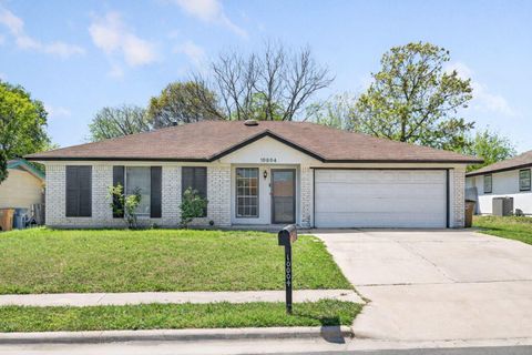 Photo of 10004 Woodhaven DR, Austin, TX 78753 (MLS # 4218855)