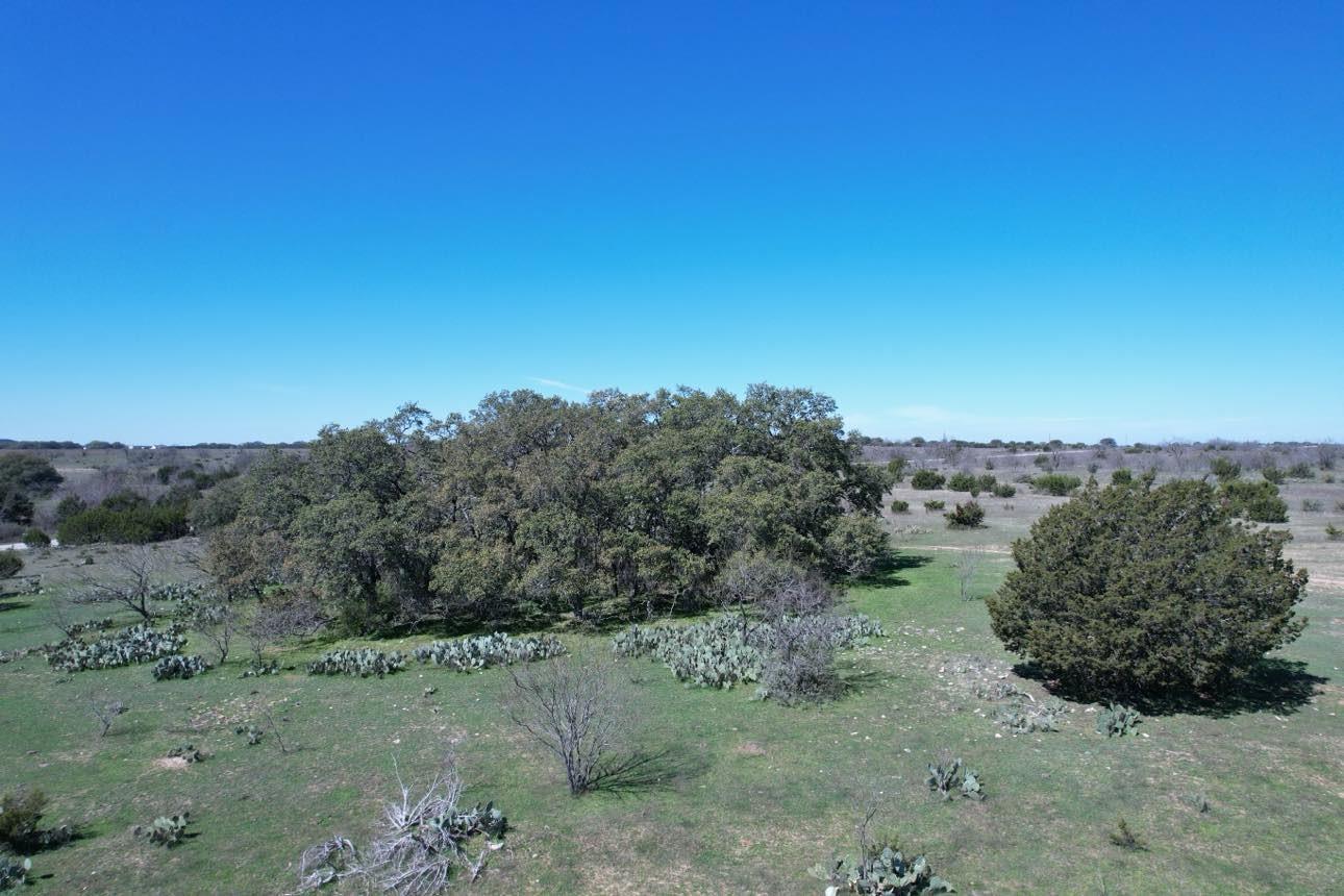 1912 County Road 2200