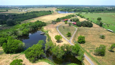 10745 Rosemar LN Adkins TX 78101