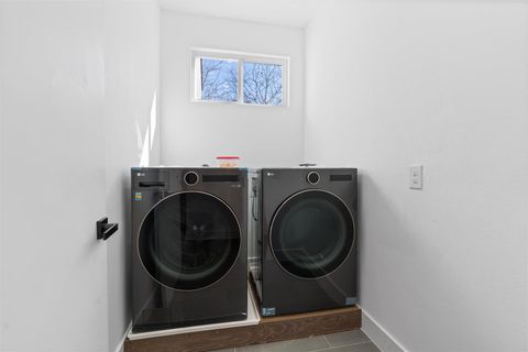 Tiny photo for 1208 W Oltorf ST #B, Austin, TX 78704 (MLS # 2332186)