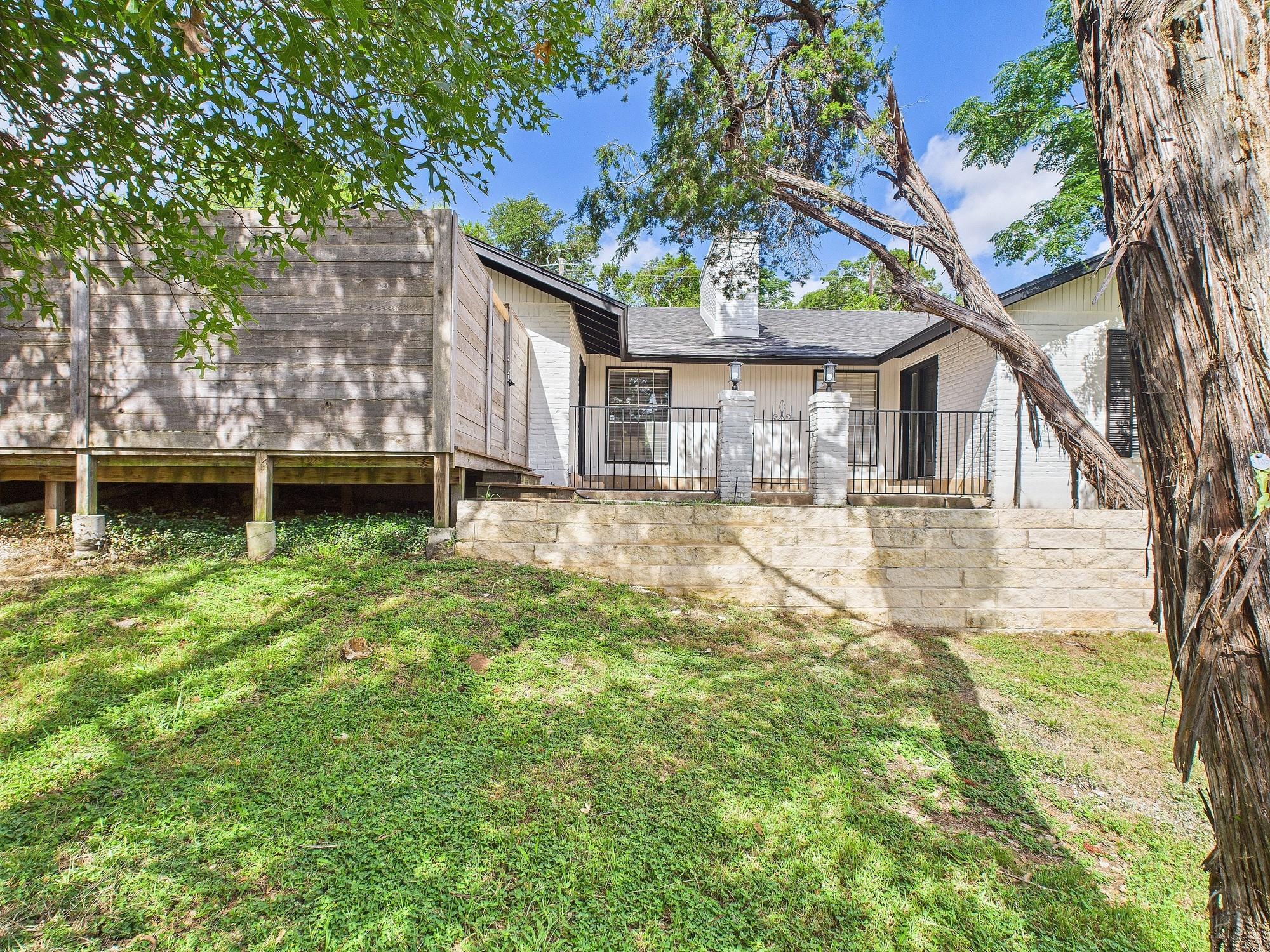 6108 Shadow Valley DR B