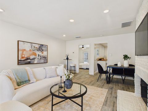 Tiny photo for 6108 Shadow Valley DR #A, Austin, TX 78731 (MLS # 7643320)