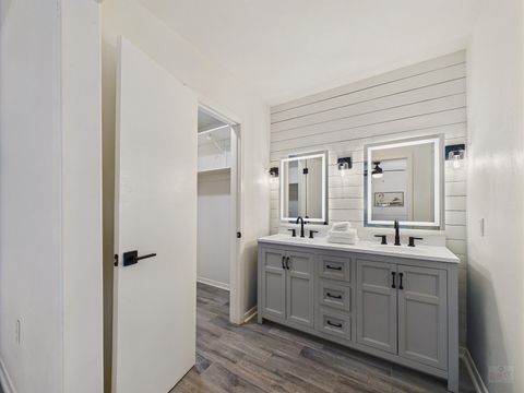 Tiny photo for 6108 Shadow Valley DR #A, Austin, TX 78731 (MLS # 7643320)