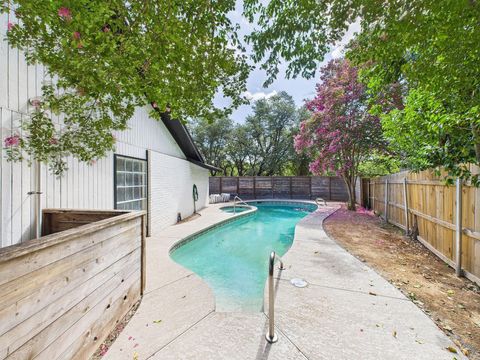 Tiny photo for 6108 Shadow Valley DR #A, Austin, TX 78731 (MLS # 7643320)