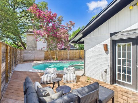 Tiny photo for 6108 Shadow Valley DR #A, Austin, TX 78731 (MLS # 7643320)