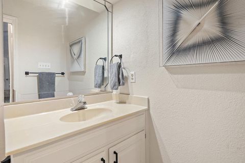 Tiny photo for 3704 Williamsburg CIR, Austin, TX 78731 (MLS # 4618703)