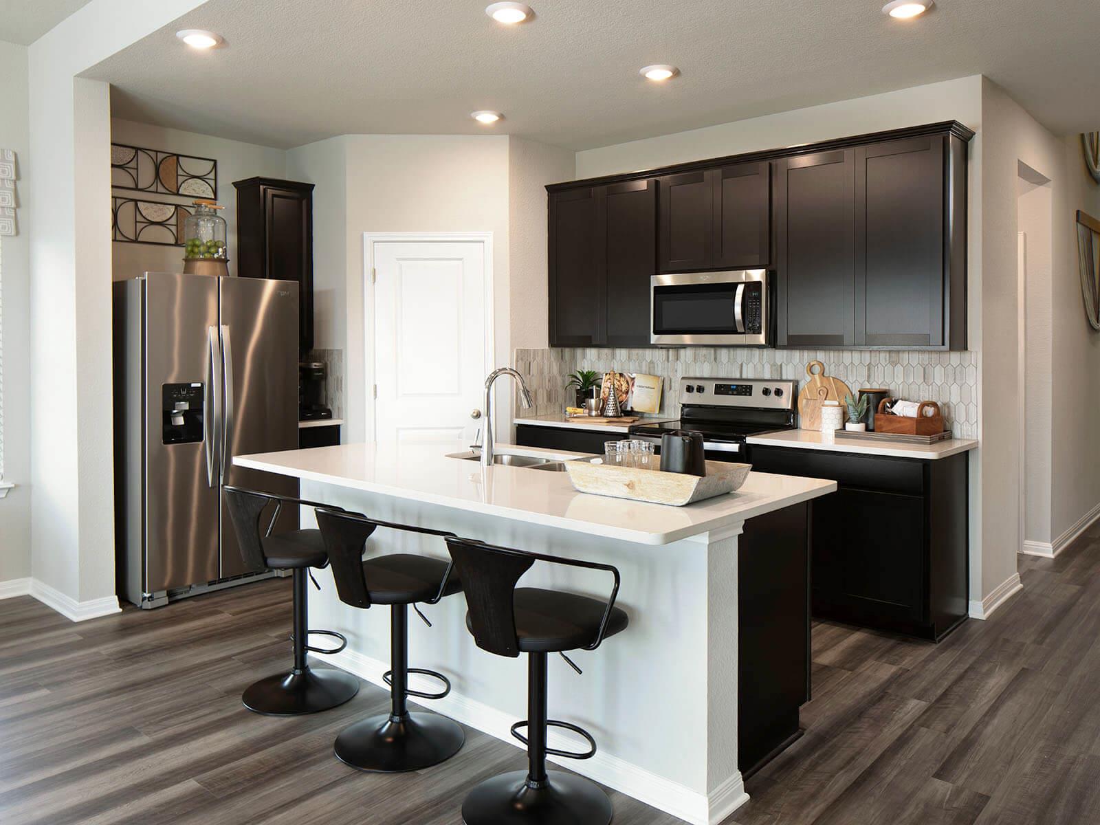 164 Coopers Hawk CRST