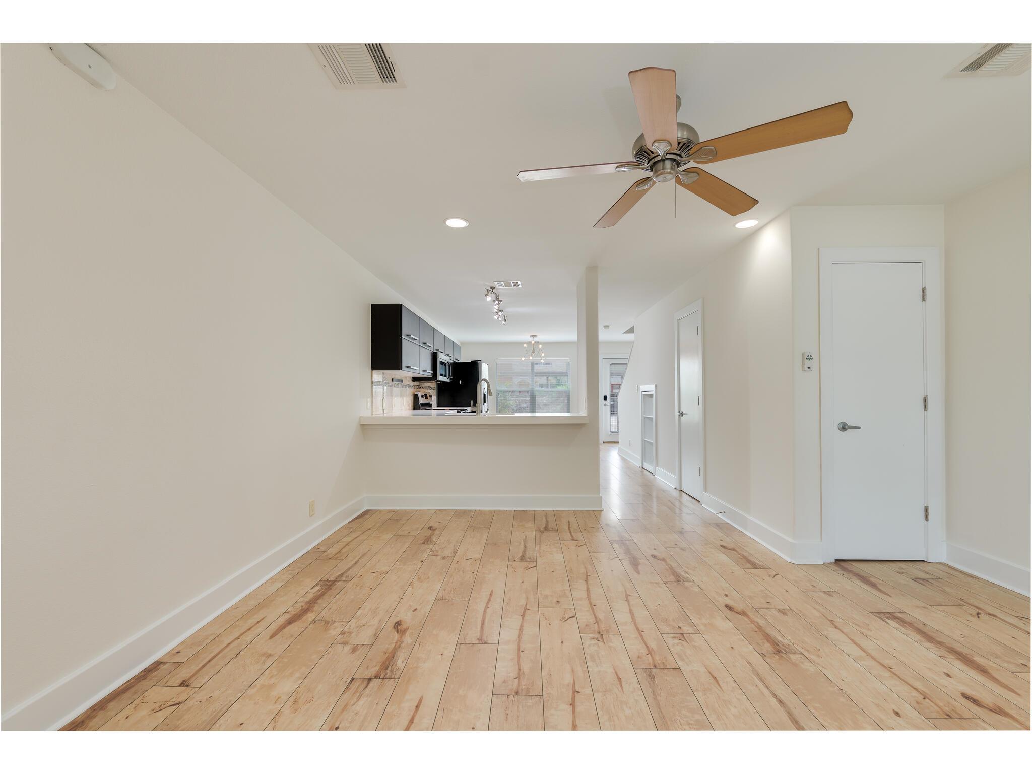 1101 Grove BLVD 102