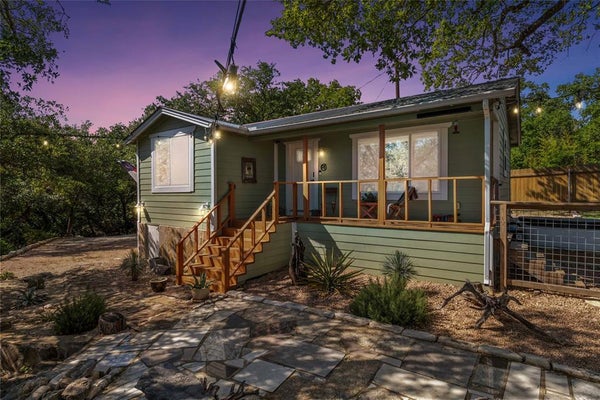 1403 MINNIE DR, AUSTIN, TX 78732 - Image 10e58c7db4bd529aaf1bb2150ef12eae/1740245247