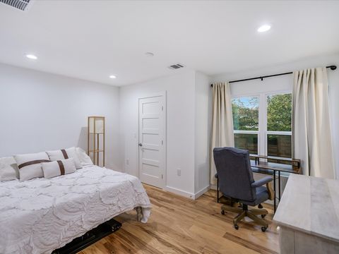 Tiny photo for 3500 Santa Monica DR, Austin, TX 78741 (MLS # 1702860)