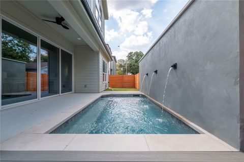 Tiny photo for 1702 Pennsylvania Ave, Austin, TX 78702 (MLS # 8259557)