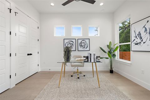Tiny photo for 1702 Pennsylvania Ave, Austin, TX 78702 (MLS # 8259557)