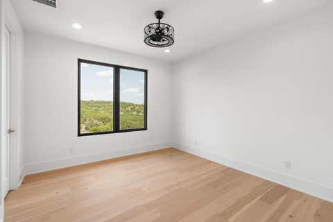 Tiny photo for 18116 Cedar Sage CT, Lago Vista, TX 78645 (MLS # 7394964)