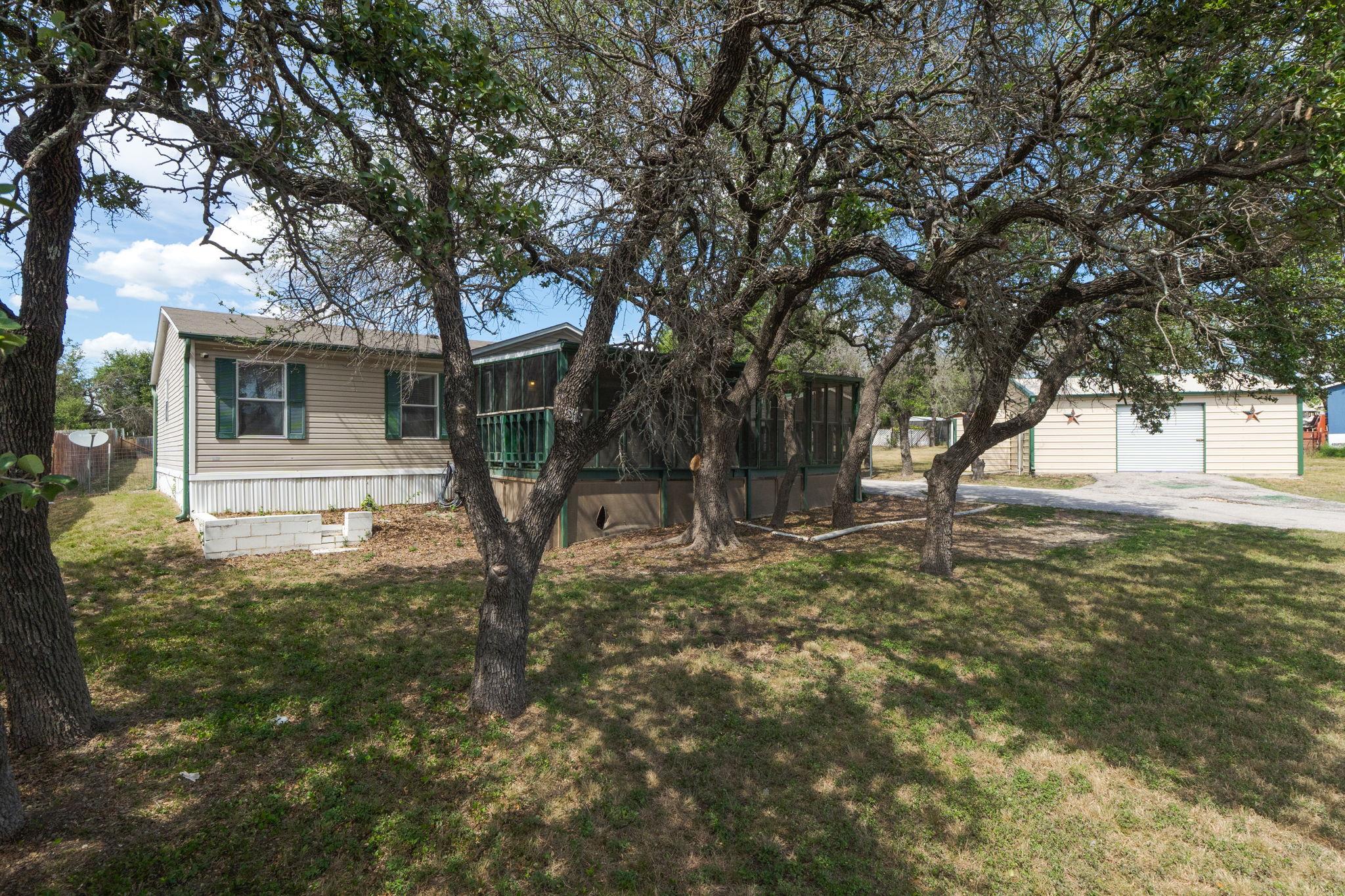 1506 Quail Point DR