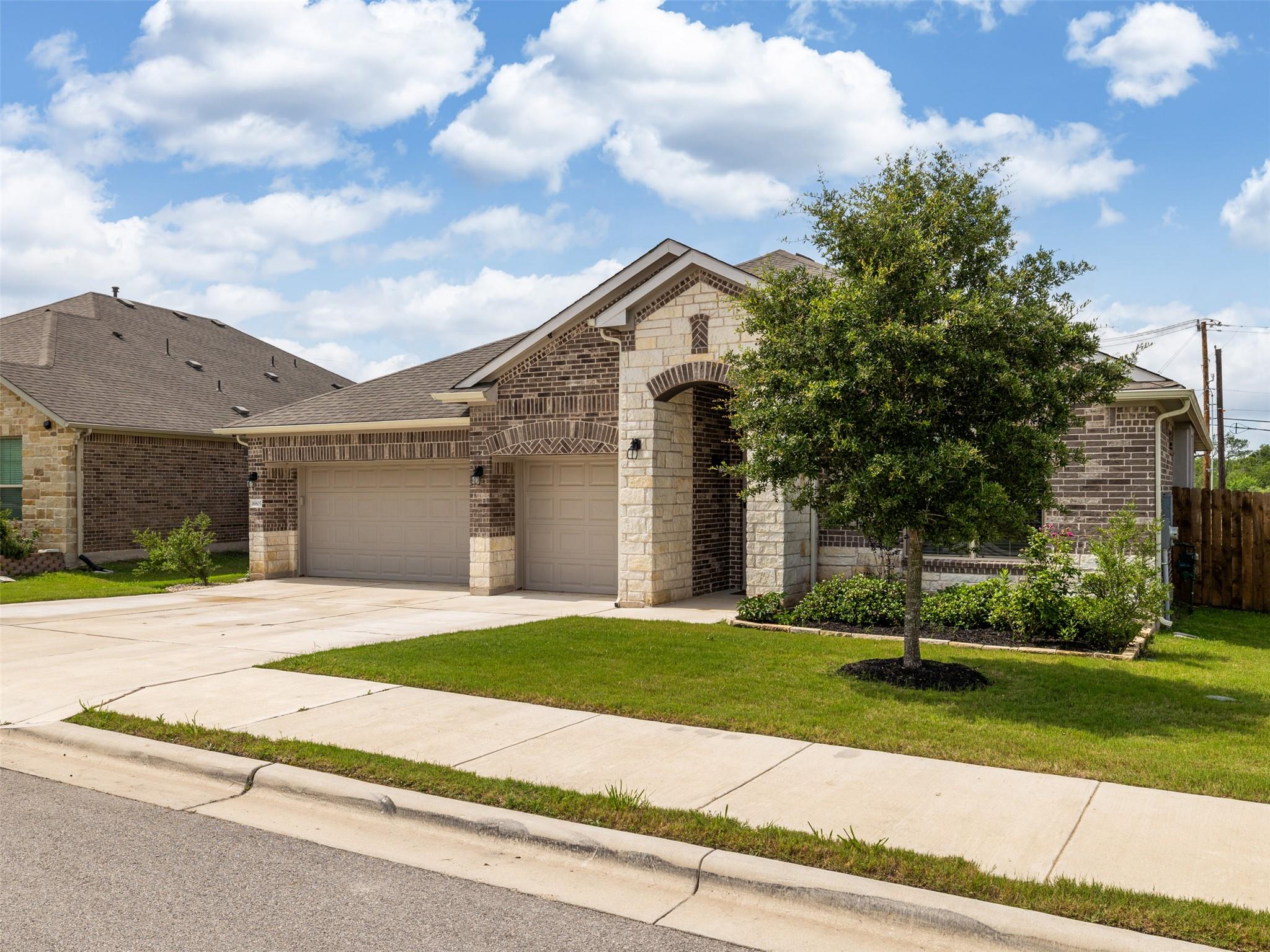 16805 Casa Anna DR