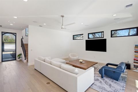 Tiny photo for 1101 Emerald Forest CV, Austin, TX 78745 (MLS # 3115424)