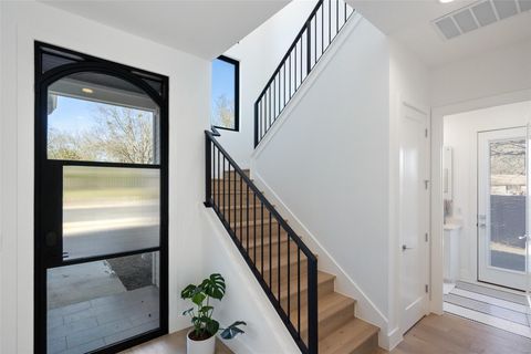 Tiny photo for 1101 Emerald Forest CV, Austin, TX 78745 (MLS # 3115424)