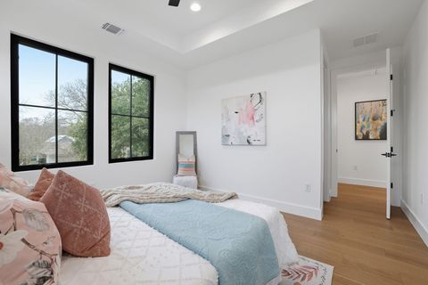 Tiny photo for 6611 Lexington RD, Austin, TX 78757 (MLS # 7086591)