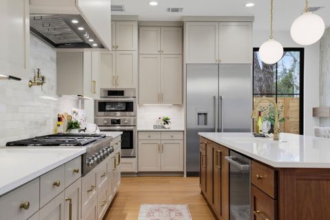 Tiny photo for 6611 Lexington RD, Austin, TX 78757 (MLS # 7086591)