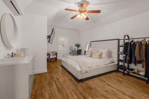 Tiny photo for 2703 McCullough ST, Austin, TX 78703 (MLS # 5955038)