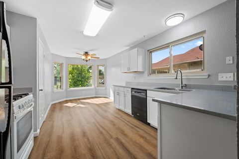 Tiny photo for 16308 Parkway DR, Pflugerville, TX 78660 (MLS # 1122397)