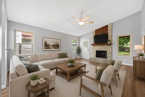 Tiny photo for 16308 Parkway DR, Pflugerville, TX 78660 (MLS # 1122397)