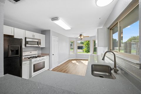 Tiny photo for 16308 Parkway DR, Pflugerville, TX 78660 (MLS # 1122397)